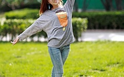 蜜桃精品成人影片